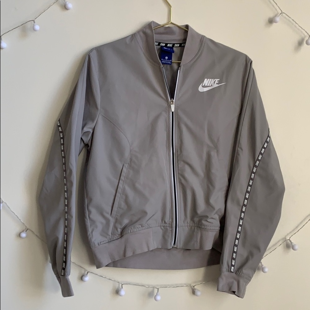 Nike jacket